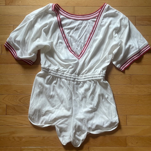 White and Red Women's Jumpsuit - Picture 15 of 15